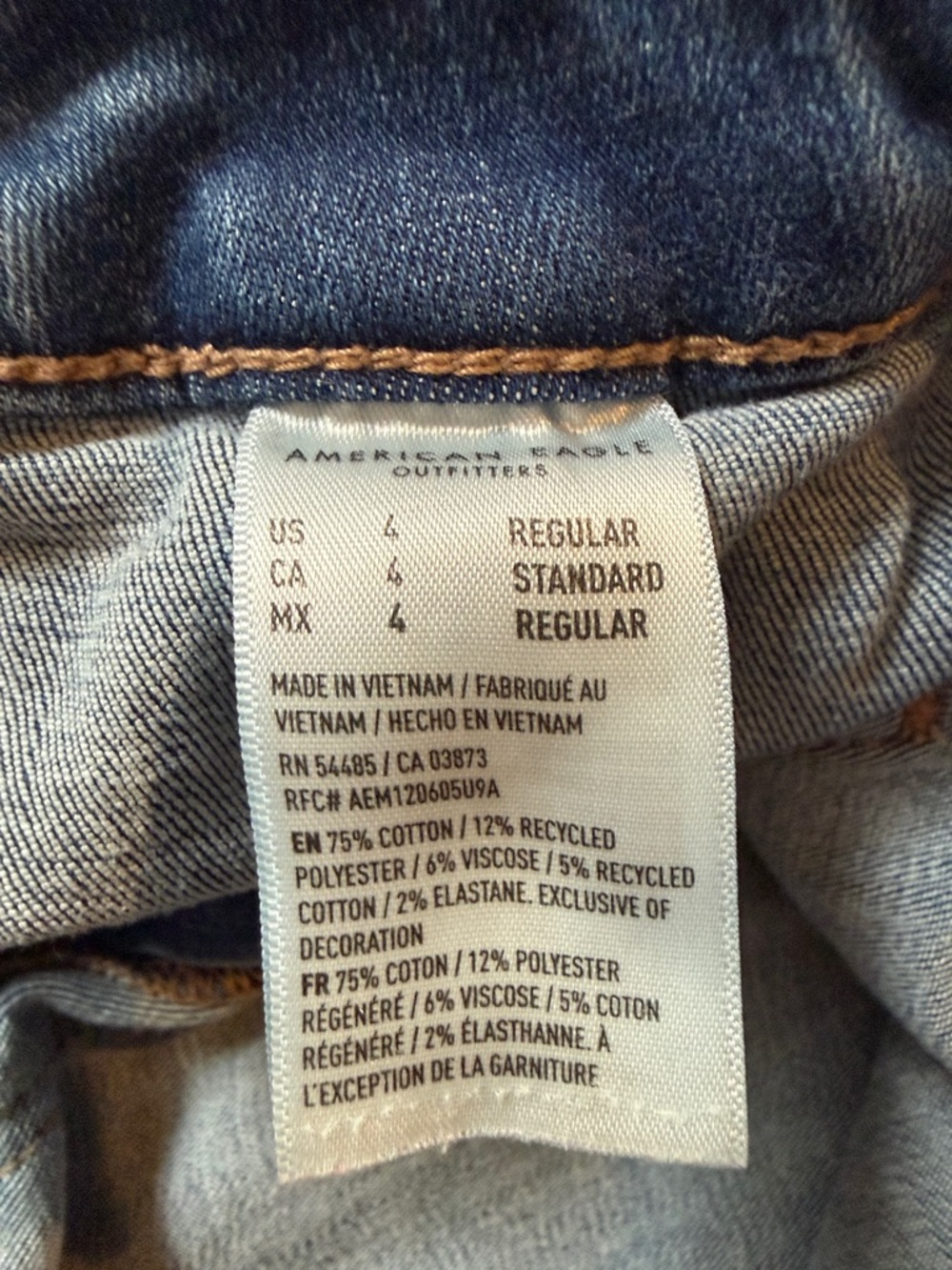 American Eagle Outfitters Medium Blue Wide-Leg Flare Jeans - Picture 8 of 9